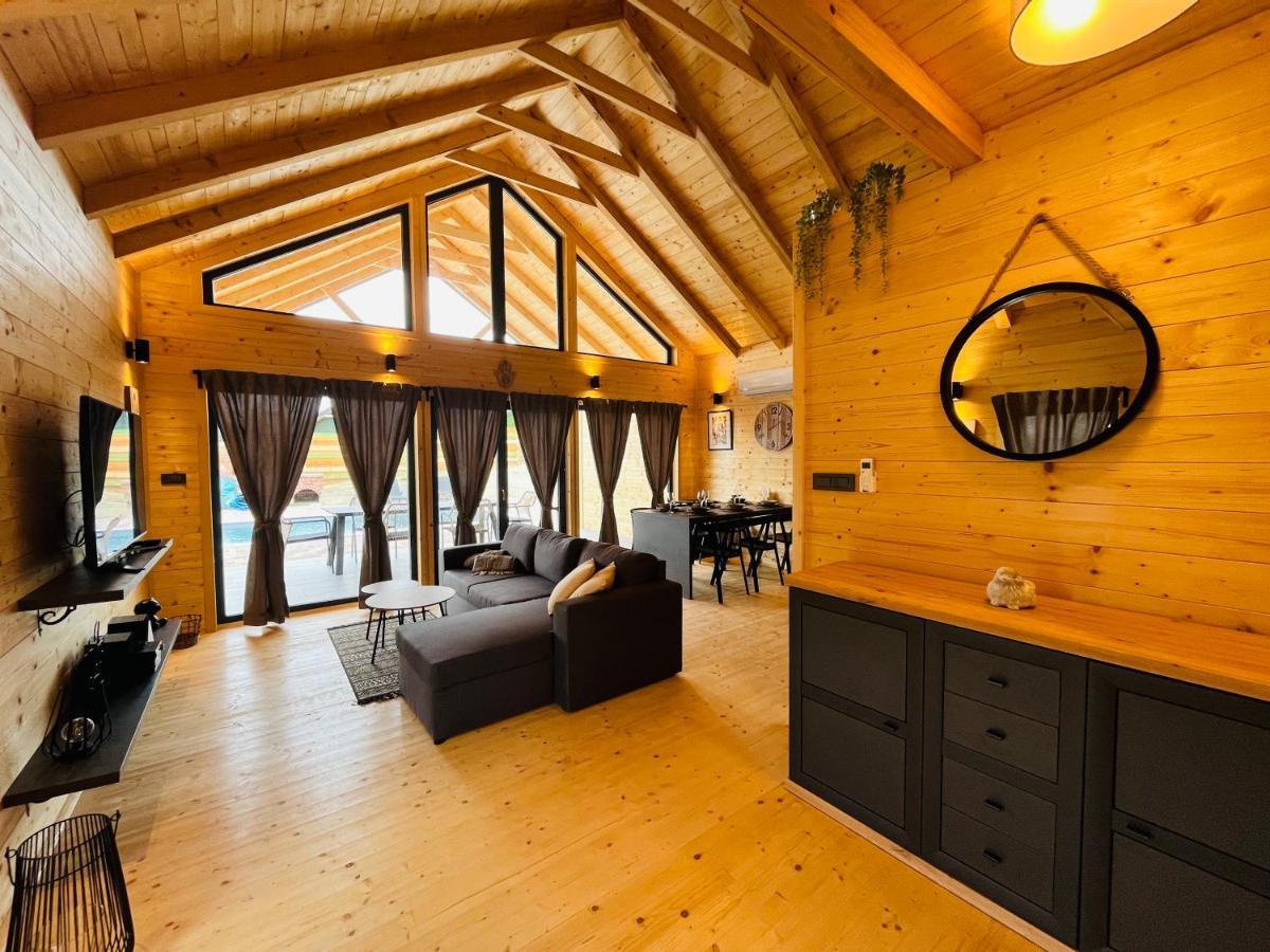 Holiday House Adamo Selno Luaran gambar