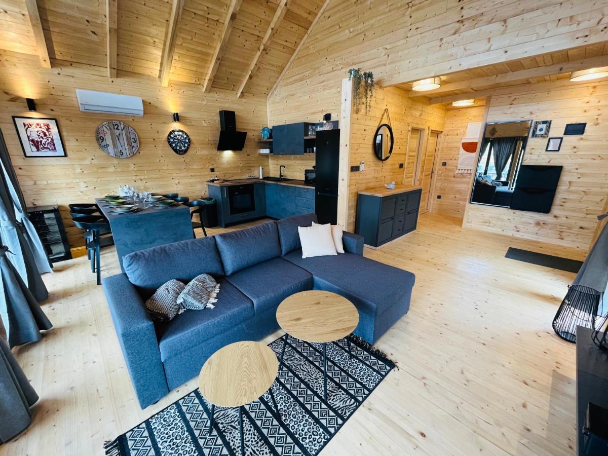 Holiday House Adamo Selno Luaran gambar